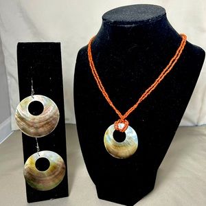 One Set Beaded SeaShell Necklace and Earrings.